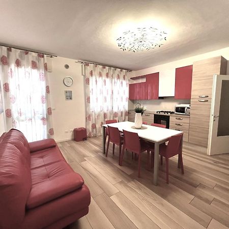 Quadrilocale E Mansarde Bafile241 - Adria Holiday Jesolo - Family Apartments Buitenkant foto
