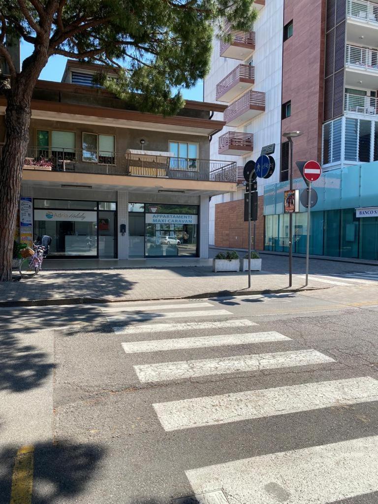 Quadrilocale E Mansarde Bafile241 - Adria Holiday Jesolo - Family Apartments Buitenkant foto